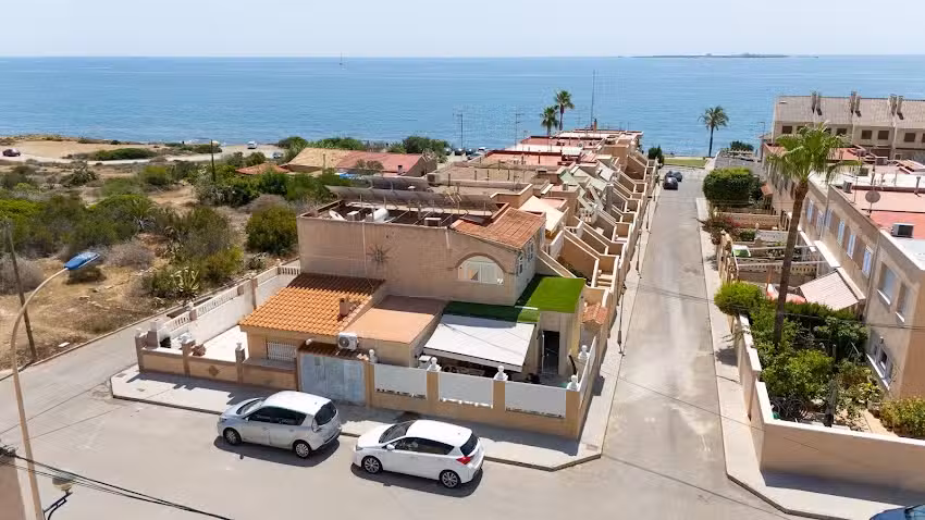 Casa vacacional calas santa Pola del este