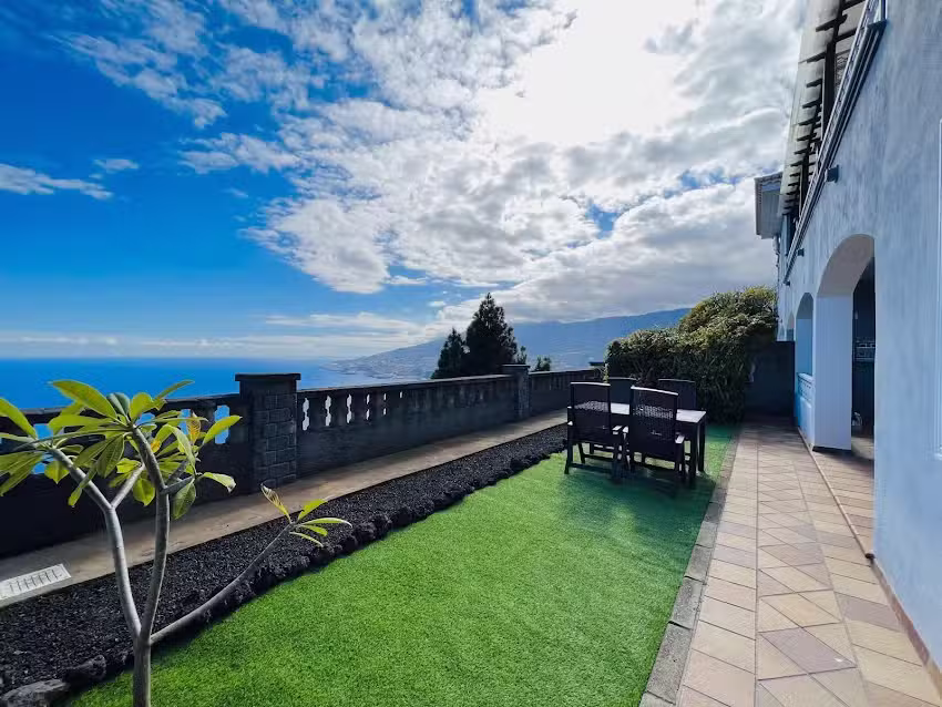 Casa Vista P&aacute;jaro