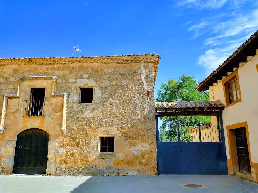 Casadelavilla de Fuentepinilla.