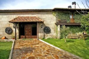Casal de Drados &ndash; Casa Rural en Ourense