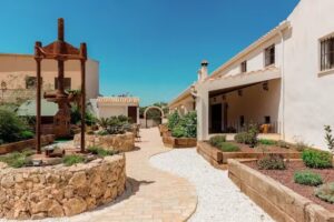 Casas Almor&oacute;s