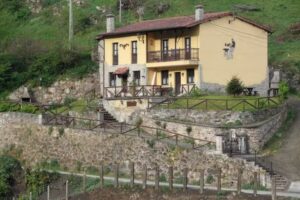 Casas Rurales El Ferreiru