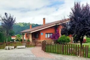 Casas rurales La Rucha, Coviella, Cangas de On&iacute;s