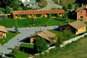 Casas Turismo Rural en Cantabria (Alto Campoo, Cab&aacute;rceno) -CASUCAS LA GUARIZA