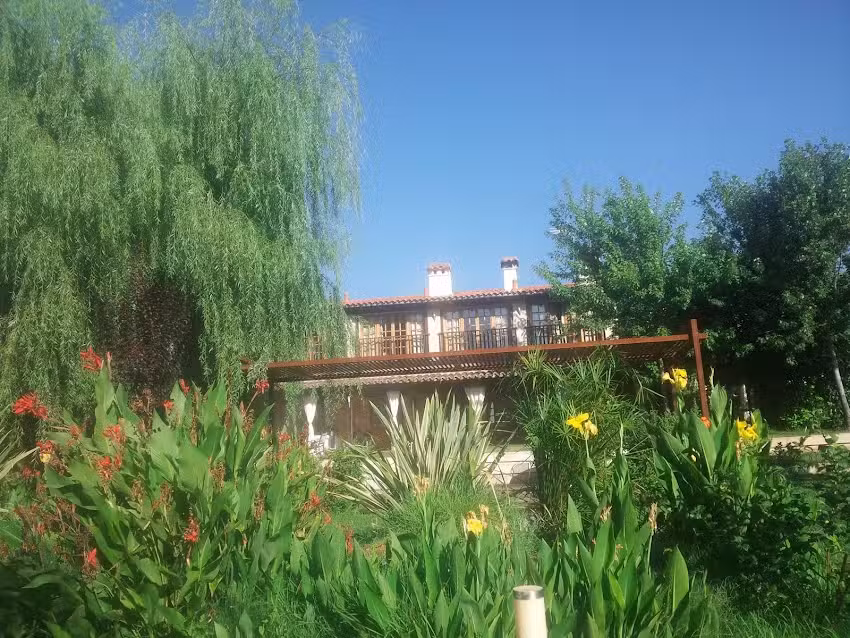 Caser&iacute;o de los D&iacute;ez Cerezos