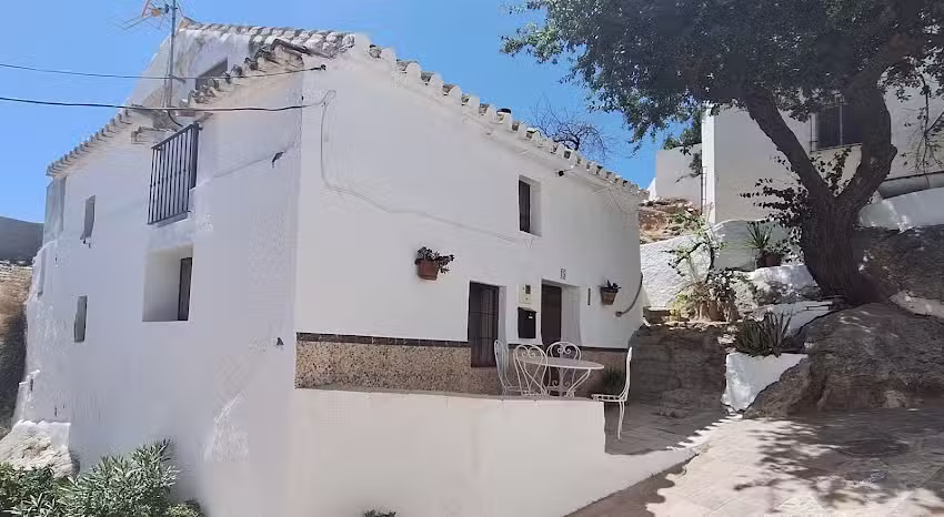 Casita de los Azulejos