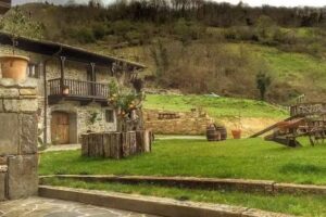 Casona de El Casta&ntilde;iu