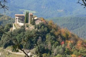 Castell de Lla&eacute;s &ndash; Turisme Rural