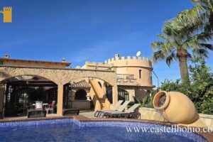 Castell Villa Boh&iacute;o Mallorca (Official)