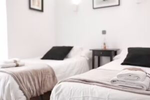 CH La Ba&ntilde;ezana &ndash; Puerta del Sol-