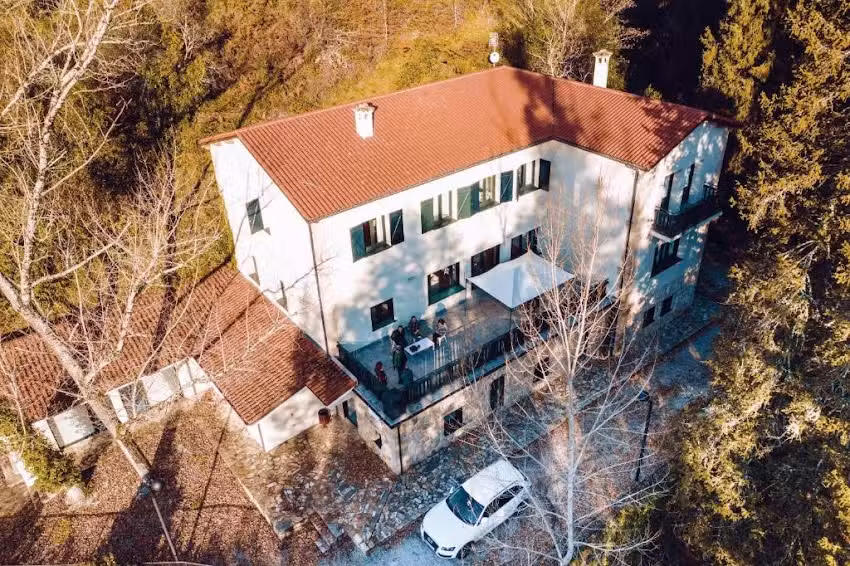 Chalet Centro Peares