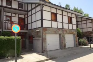 Chalet junto a la ciudadela de Jaca