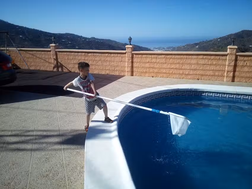 Chalet Rabbit Ranch & B&B