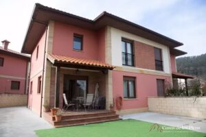 Chalet Vacacional Tina Menor-Casas de los Picos