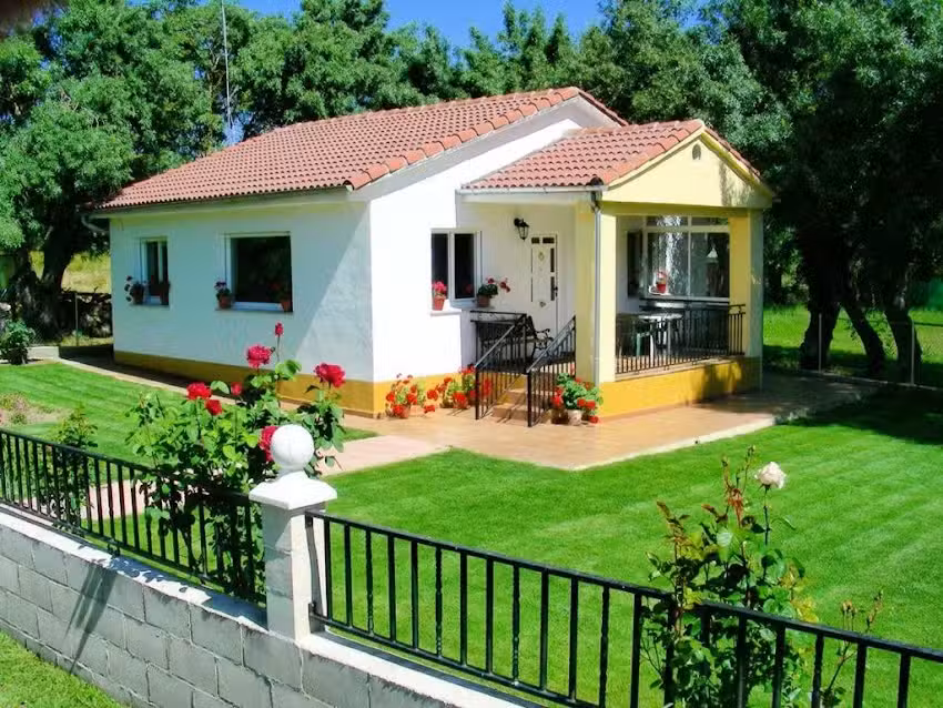 Charming Private Villa La Calzada de B&eacute;jar