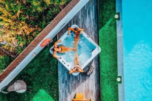 Chic Villas & Apartments