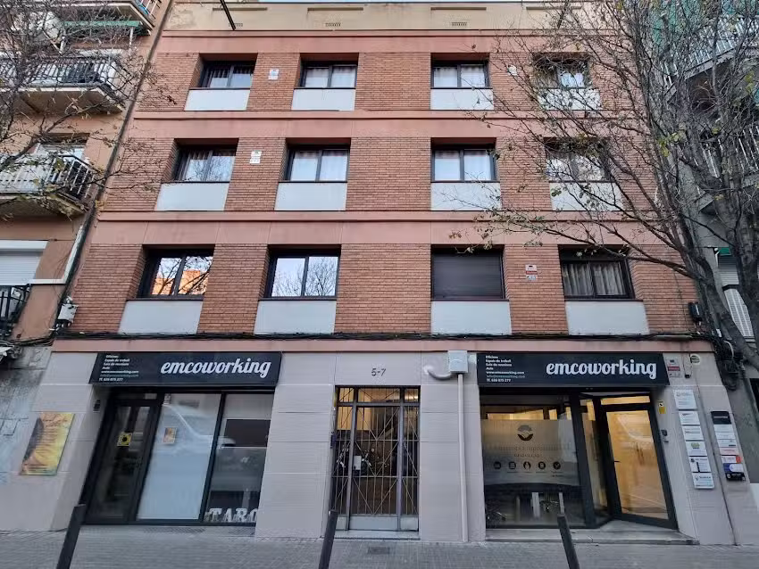 Click&Flat Europa Fira Apartments