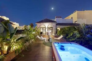 Coeo Fresca Roof Garden Signature Apartments