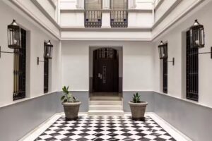 Colectia Stays Pau Claris