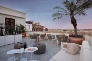 Coliseum Boutique Apartments