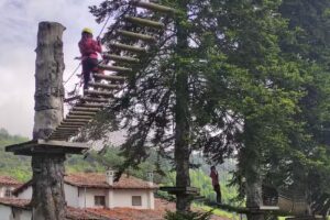 Colònies Torre del Coll – Bastiments Aventura