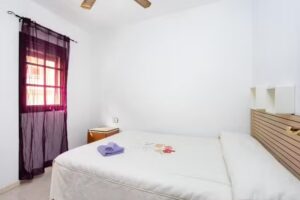 Comfy family apartment by Eden Rentals