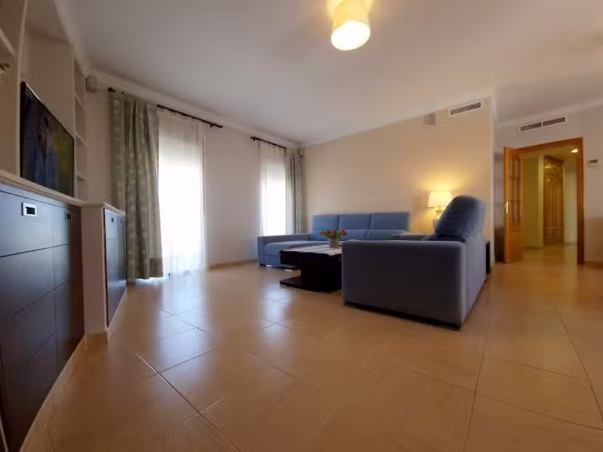 Comodus San Pedro Alc&aacute;ntara