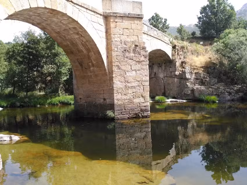 Complejo de Casas Rurales El Pinta I,II,III,IV