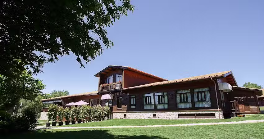 Complejo La Caba&ntilde;a