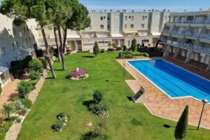 Comunitat &laquo;Els Pins&raquo;