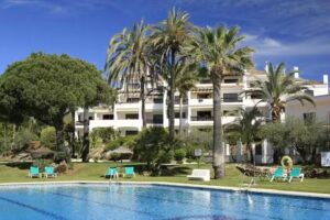 Coral Beach ApartHotel