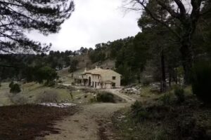 Cortijo Rio Madera