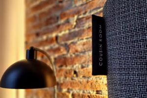 Cousin Room Hotel Automatizado