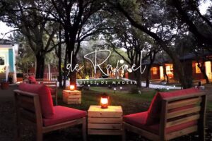 De Rafael Suites de Madera