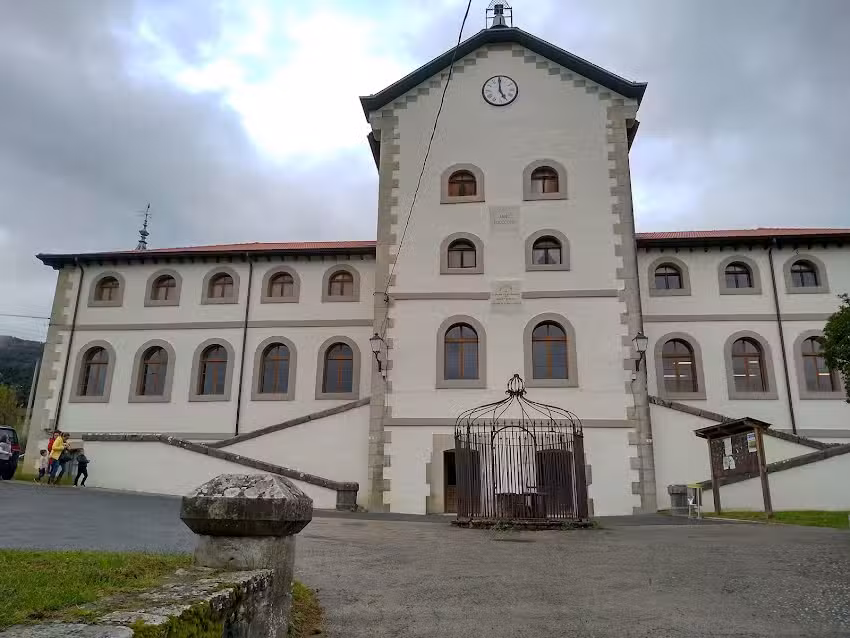 Direcci&oacute;n