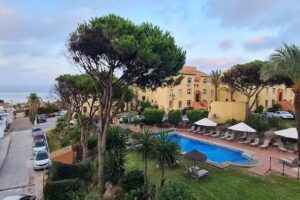 Do&ntilde;a Lola Resort