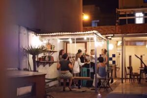 Do&ntilde;a Rose Surf Hostel