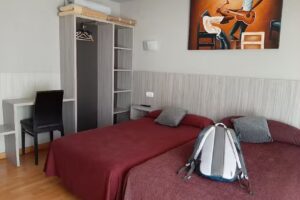 dpCristal – Café Bar Restaurante Hostal (Sarria)