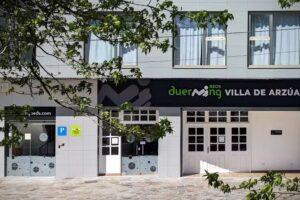 Duerming Villa de Arz&uacute;a Pensi&oacute;n