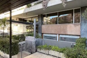 Duke Vallehermoso Apartments