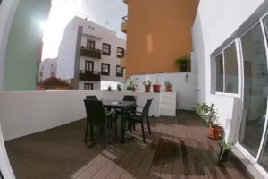 Edificio Out of Blue