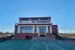 El bar restaurante est&aacute; cerrado