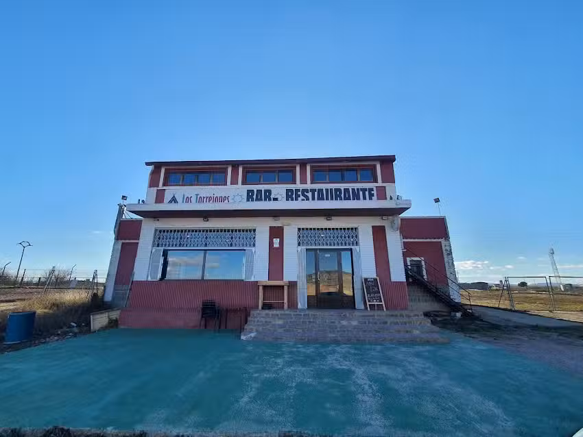 El bar restaurante est&aacute; cerrado