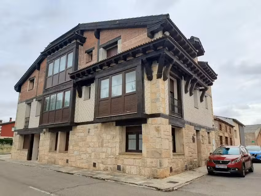 El Cason de los Poemas Hotel Grajera