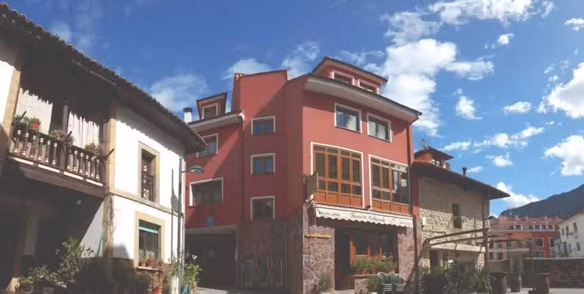 El Casta&ntilde;&eacute;u