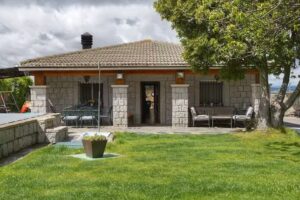 El Castillo de Ciruelas &ndash; Casa Rural