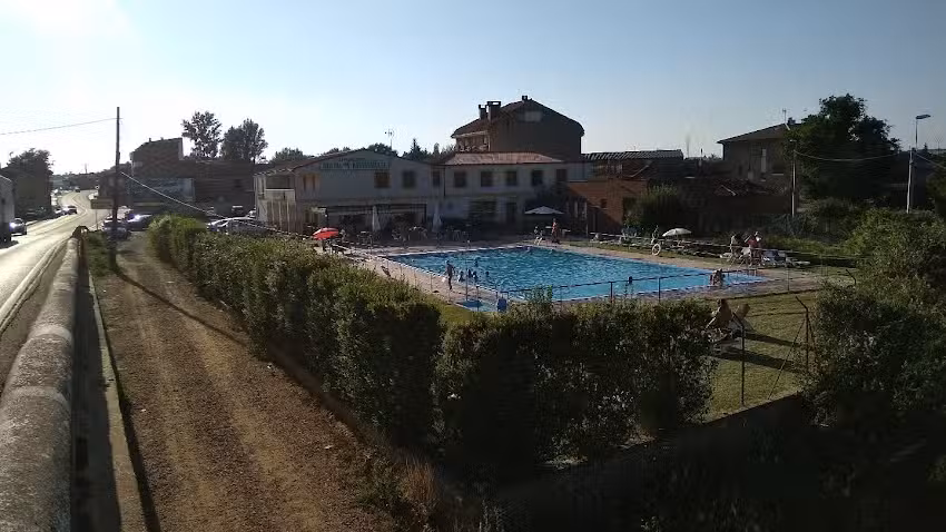 El Delf&iacute;n Verde Hostal Restaurante