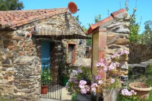 El Jiniebro Casa Rural