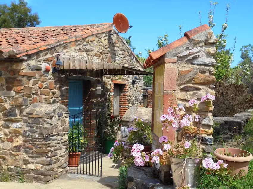 El Jiniebro Casa Rural