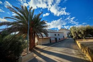 El Molino, Casa Motos